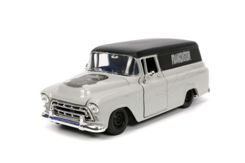 SET MASINUTA 1957 CHEVY SUBURBAN SI FIGURINA FRANKENSTEIN [4]
