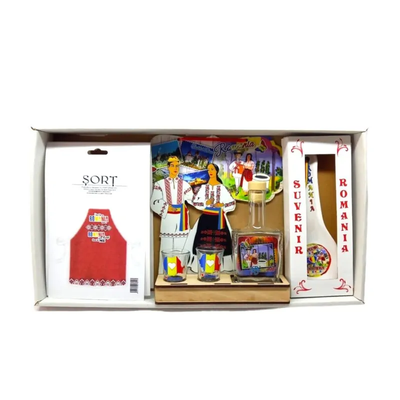 Casă și decorațiuni - Set suvenir Romania cu sort, pahare, sticla si lingura decorativa culori diferite