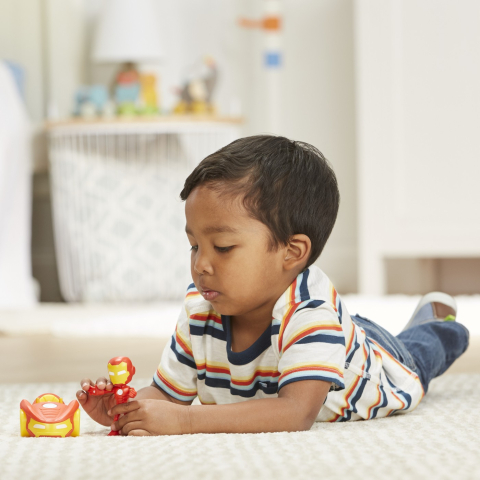 SPIDEY PRIETENII EXTRAORDINARI SET VEHICUL SI FIGURINA IRON MAN [4]