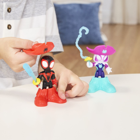SPIDEY SI PRIETENII LUI UIMITORI MARVEL WATER WEBS SET 2 FIGURINE GHOST SPIDER SI PIRATE SPIN CU ACCESORII [6]