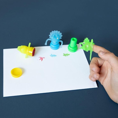 Stampila fosforescenta Dinozaur Trendhaus diverse modele si culori [2]