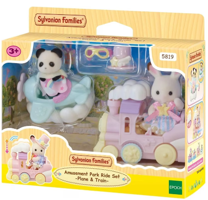 Noutăți Librăria Compas - Set 4 figurine - Sylvanian Families - Distractie avion si tren