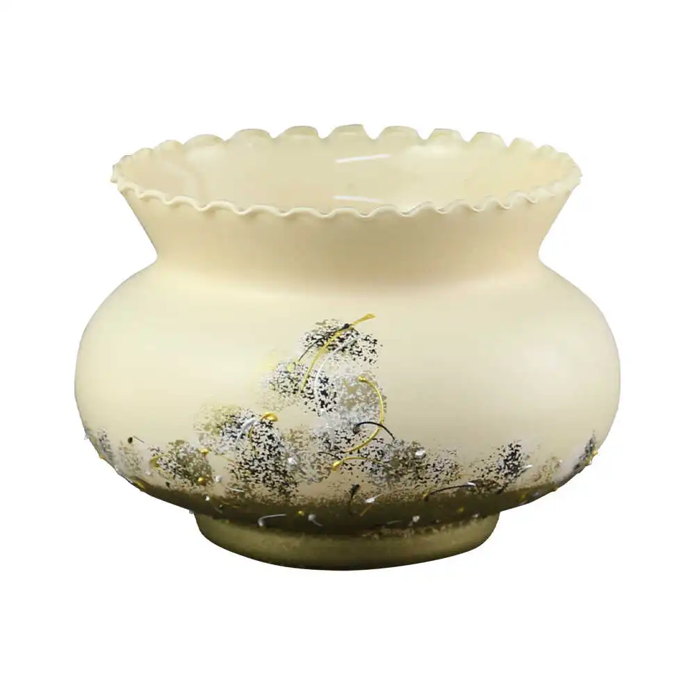 Casă și decorațiuni - Vaza din sticla pictata manual Vulcan Crem 16 x 11 cm