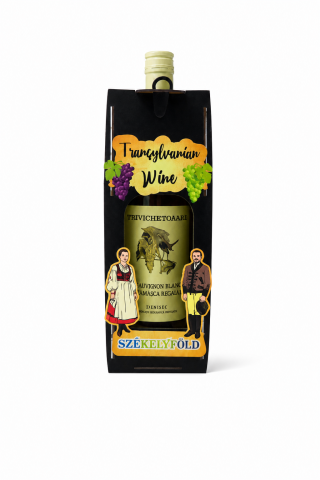 Casă și decorațiuni - Vin alb in cutie decorativa cu Szekelyfold