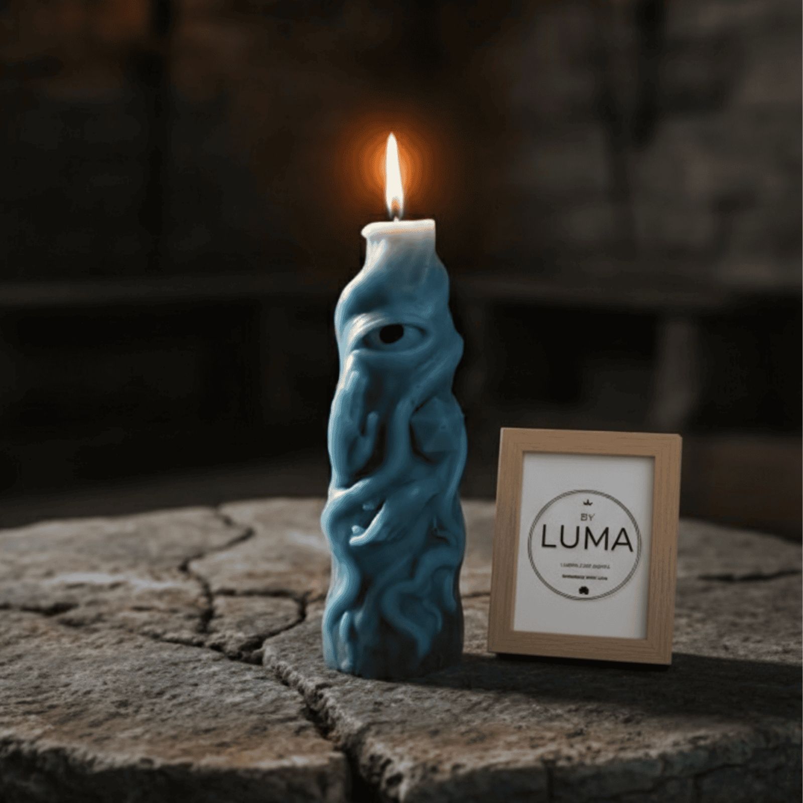 Cum să arzi corect o lumânare artizanală: Ghidul esențial pentru a te bucura de ea mai mult timp