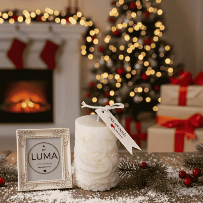 Santa's Sleigh by Luma [1]