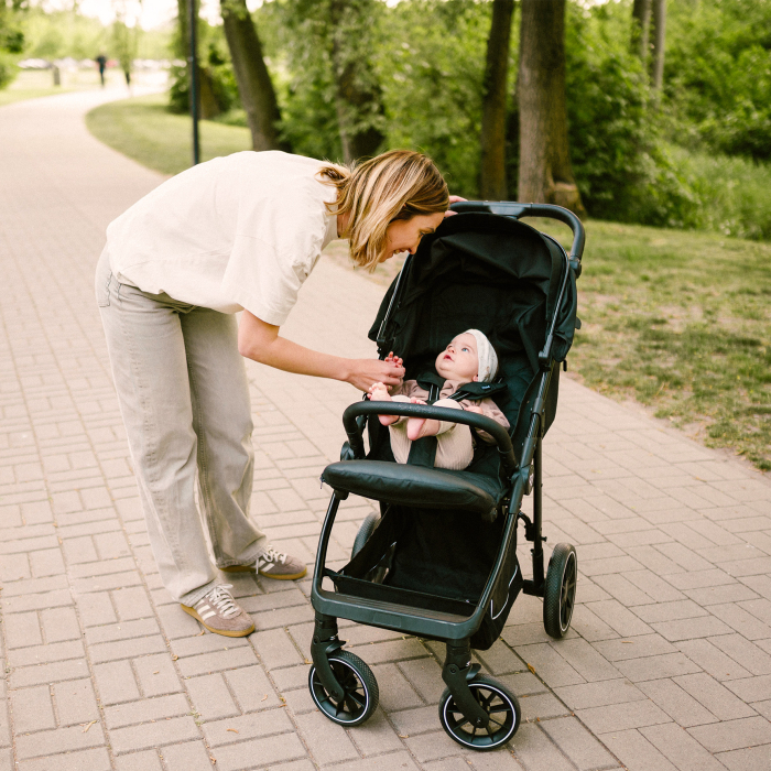 Cărucior ENZO Black [12]