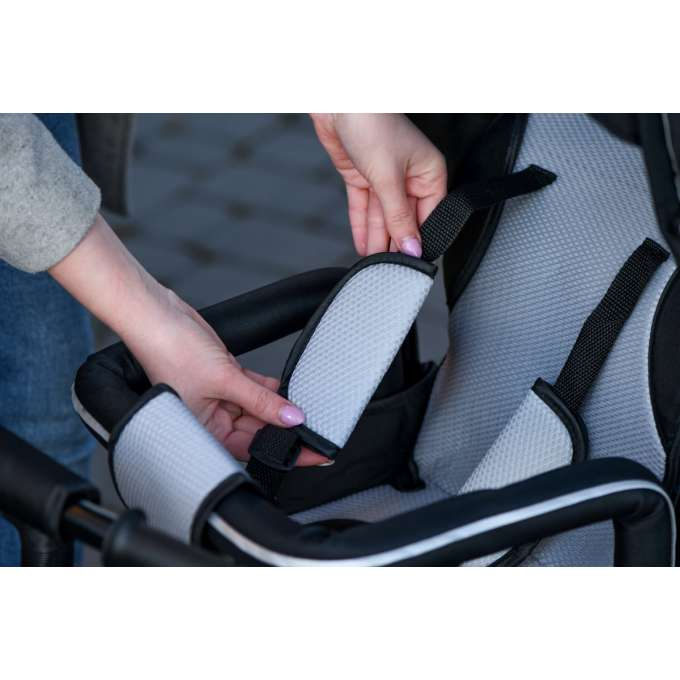 Tricicletă Trike Fix 3 în 1 cu copertină pivotantă reglabilă,  V3 neagră [6]