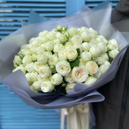 Buchet Alb din Trandafiri Tross [1]