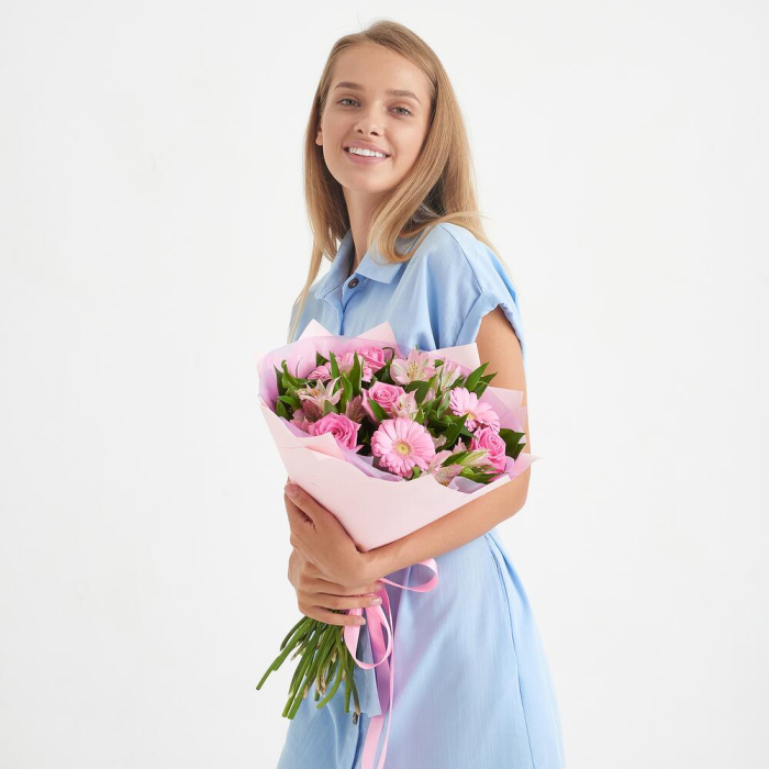 Buchet cu Flori Roz de Paște [2]