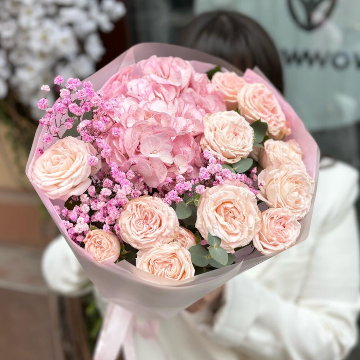 Buchet cu Hortensie și Trandafiri [3]