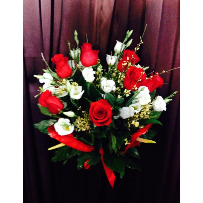 Buchet cu Trandafiri și Lisianthus Botoșani [1]