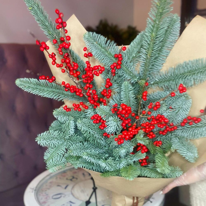 Buchet de Crăciun cu Ilex și Brad Nobilis [2]