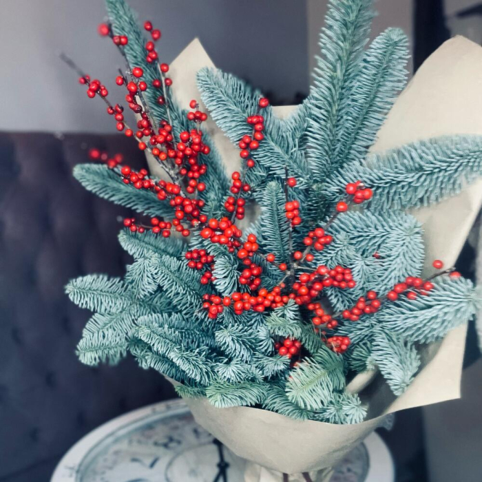 Buchet de Crăciun cu Ilex și Brad Nobilis [3]