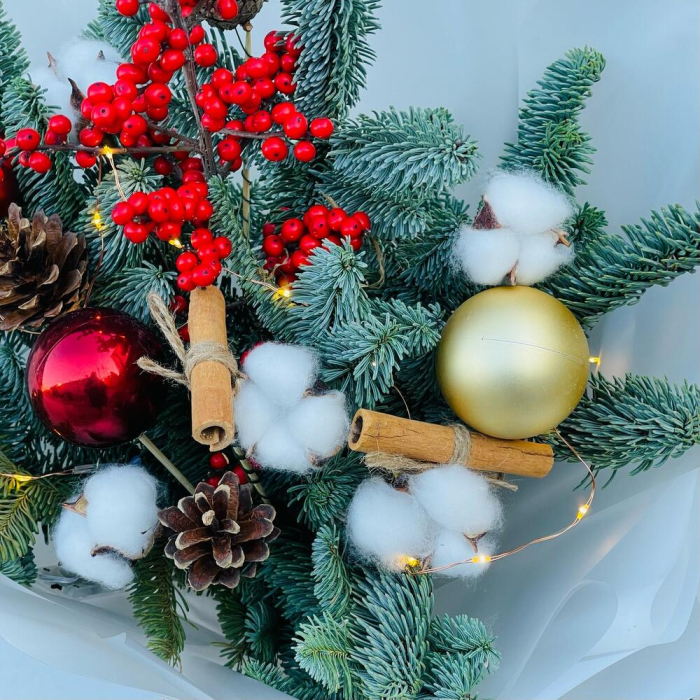 Buchet de Iarnă din Scorțișoară și Nobilis [6]