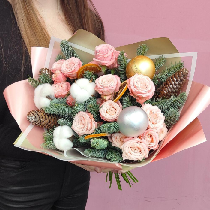 Buchet de Iarnă din Trandafiri și Nobilis [3]
