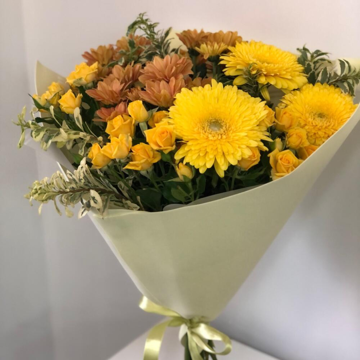 Buchet de Toamnă cu Gerbera și Crizantemă [3]