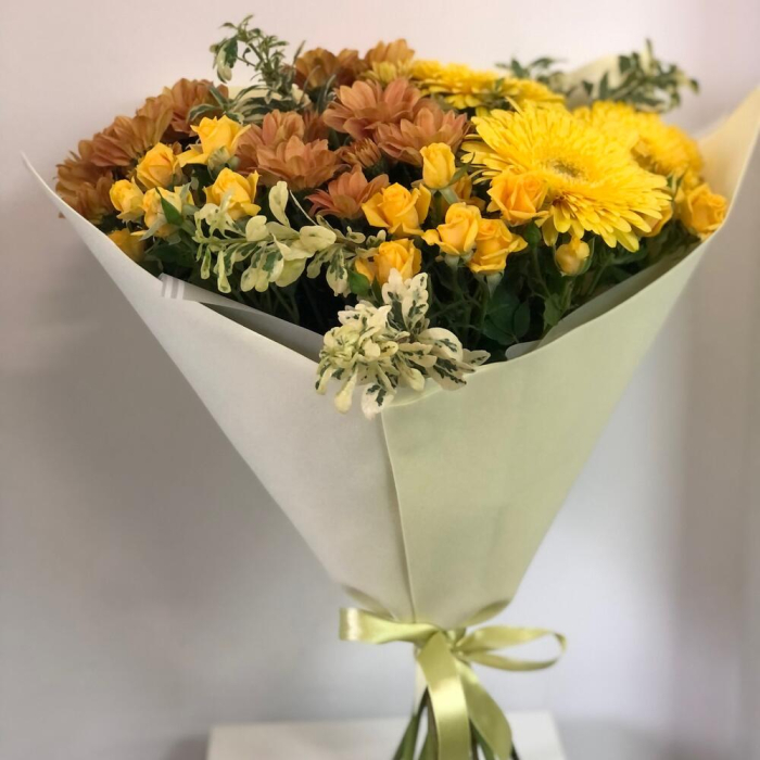 Buchet de Toamnă cu Gerbera și Crizantemă [4]