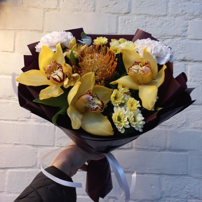 Buchet de Toamnă din Crizanteme și Orhidee [1]