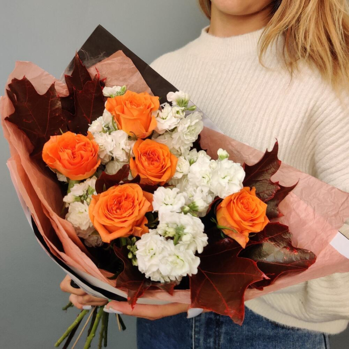 Buchet de Toamnă din Trandafiri și Matthiola [1]