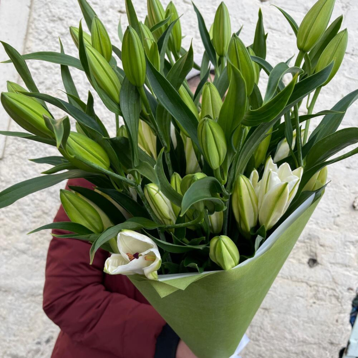 Buchet din Crini Imperiali [2]