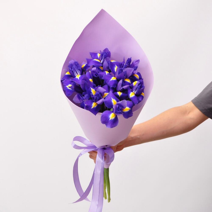 Buchet din 11 Iriși Mov [3]