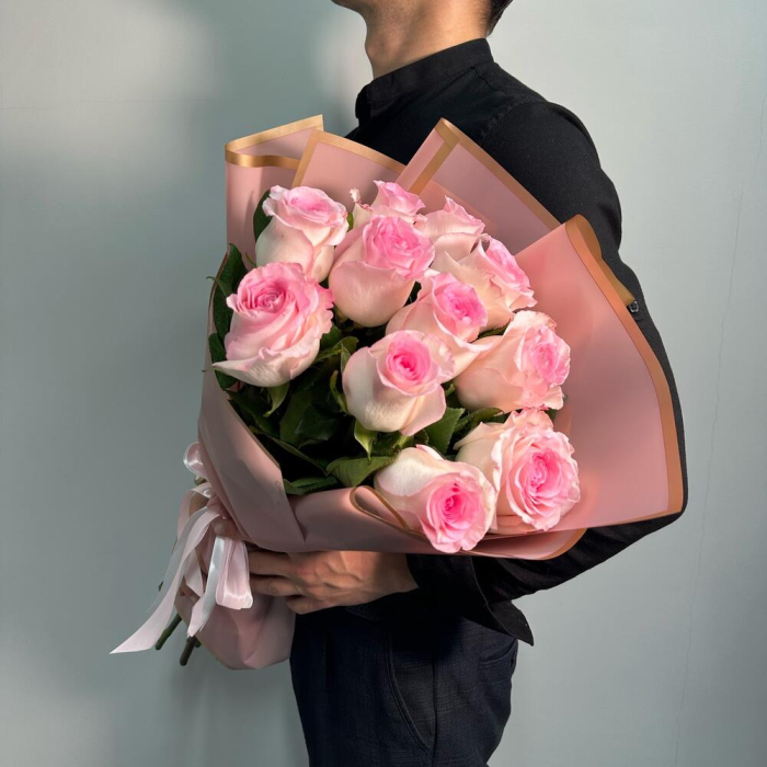 Buchet din 11 Trandafiri Roz-Pal [1]