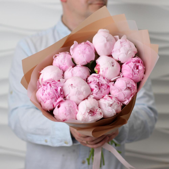 Buchet din 15 Bujori Olandezi [5]