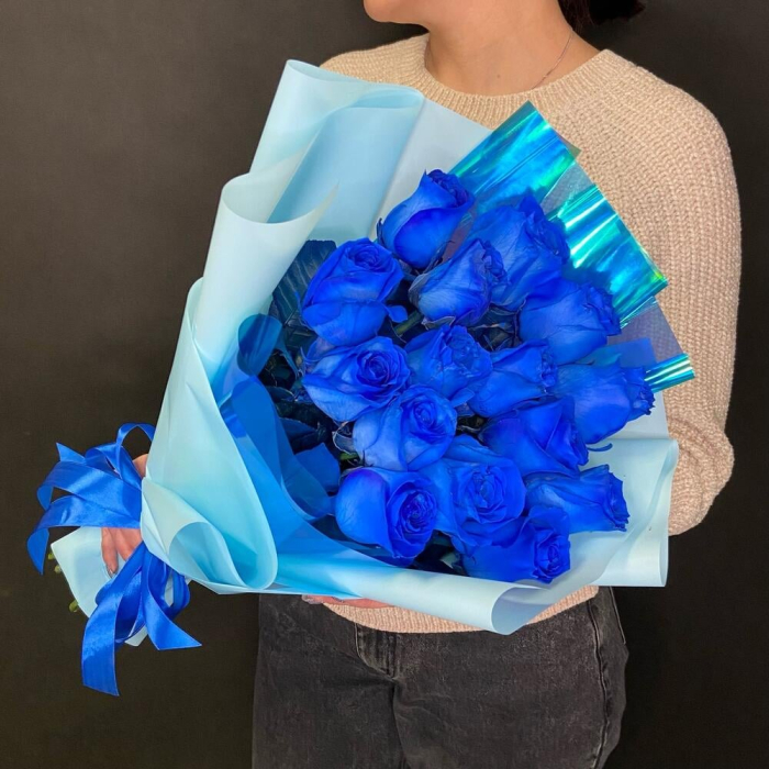Buchet din 15 Trandafiri Albaștri [1]