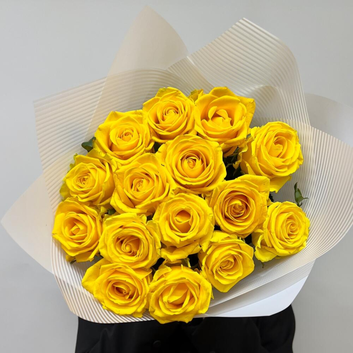 Buchet din 15 Trandafiri Galbeni [6]