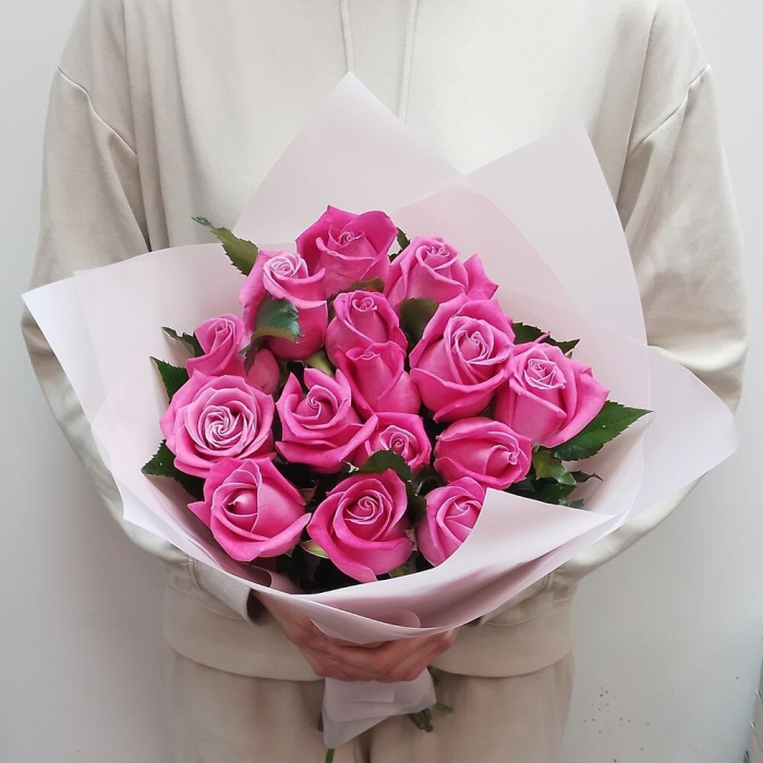 Buchet din 15 Trandafiri Roz [4]