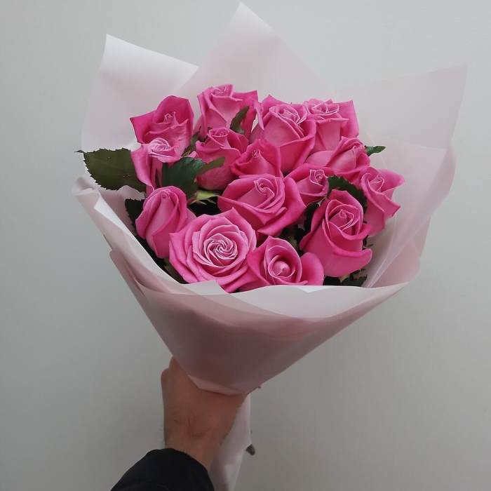 Buchet din 15 Trandafiri Roz [5]