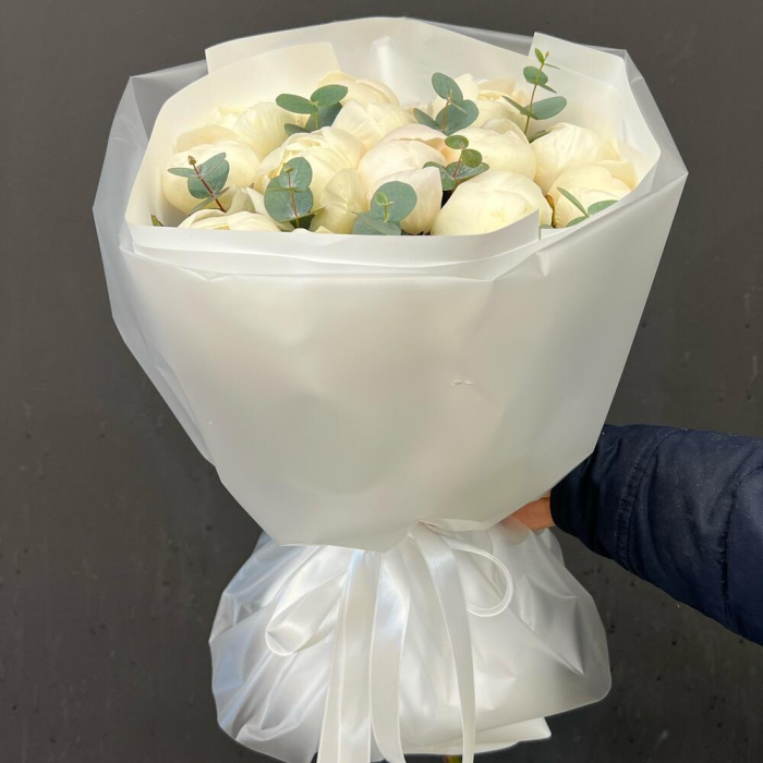 Buchet din 17 Bujori Albi [2]