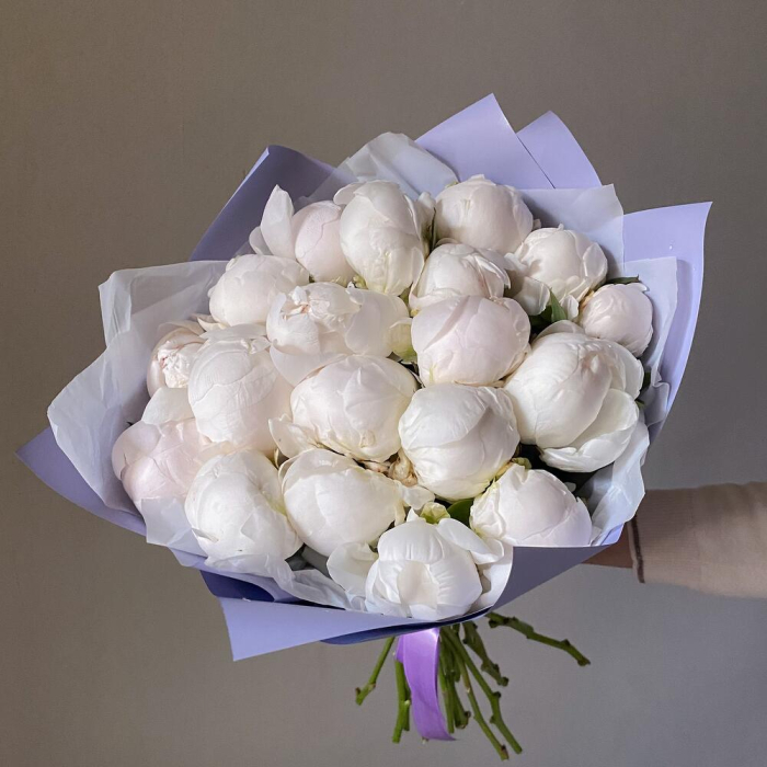 Buchet din 19 Bujori Albi [2]