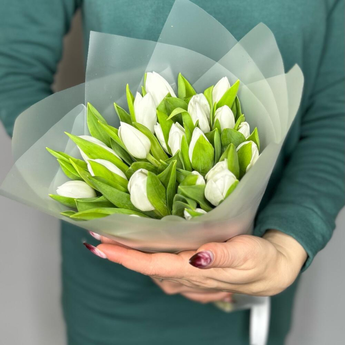 Buchet din 19 Lalele Albe [1]