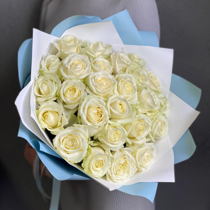 Buchet din 25 Trandafiri Albi [1]