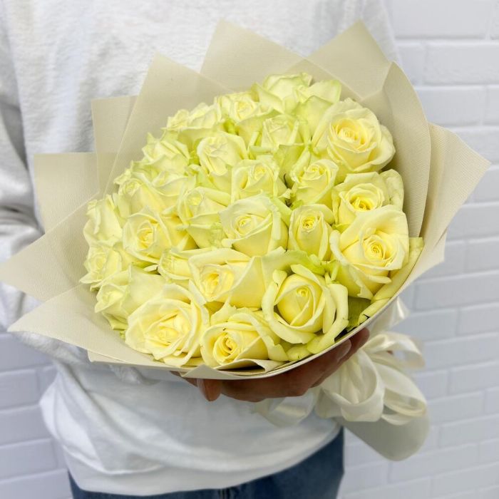 Buchet din 29 Trandafiri Albi [2]