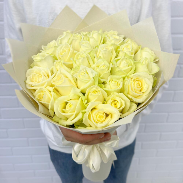 Buchet din 29 Trandafiri Albi [5]