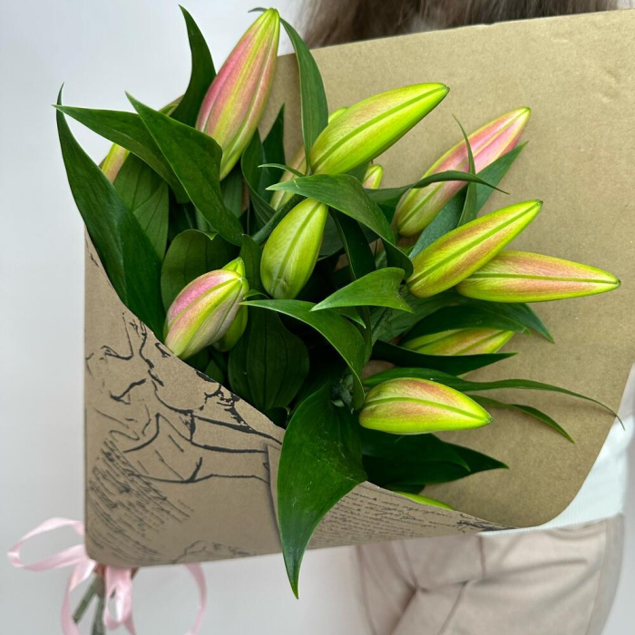 Buchet din Crini Imperiali [3]