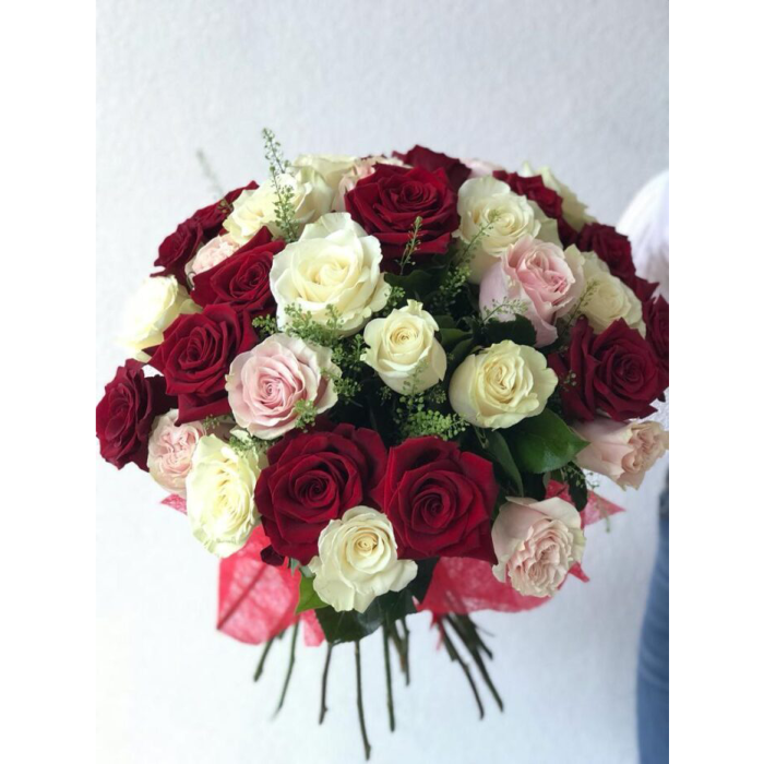 Buchet din 33 Trandafiri Botoșani [1]