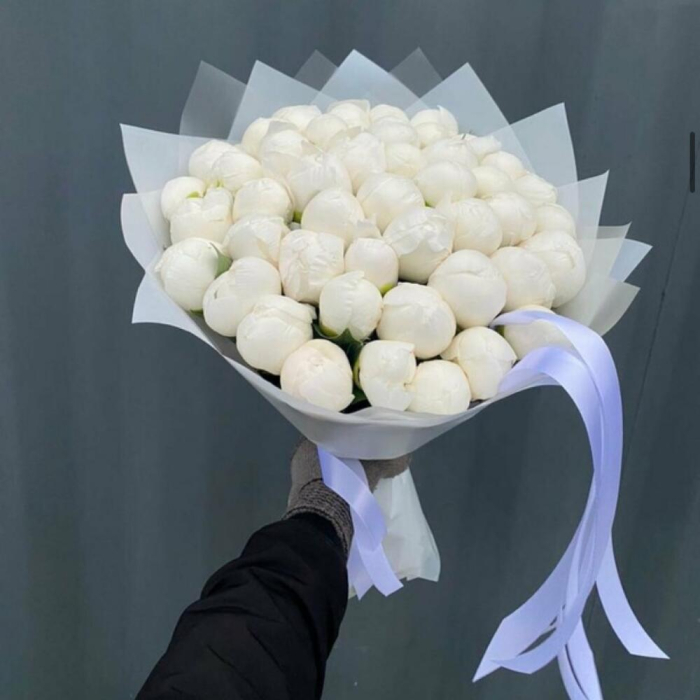 Buchet din 35 Bujori Albi [3]