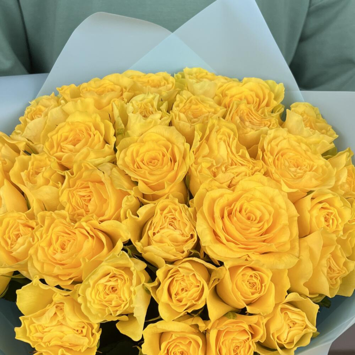 Buchet din 35 Trandafiri Galbeni [3]