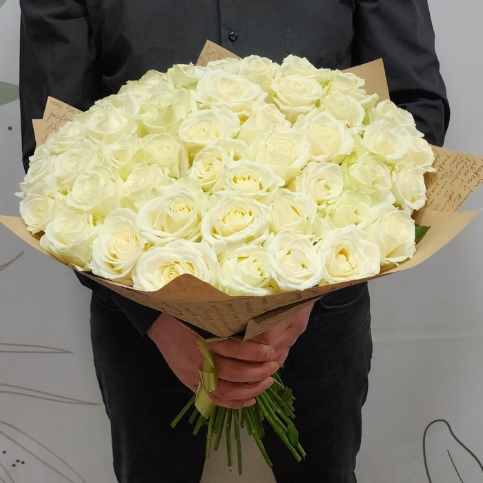 Buchet din 51 Trandafiri Albi [2]