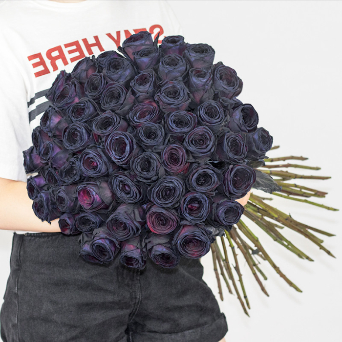 Buchet din 51 Trandafiri Negri [4]