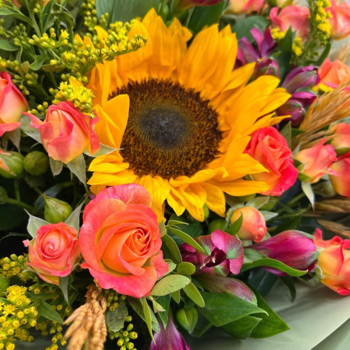 Buchet Mixt cu Flori de Toamnă [5]