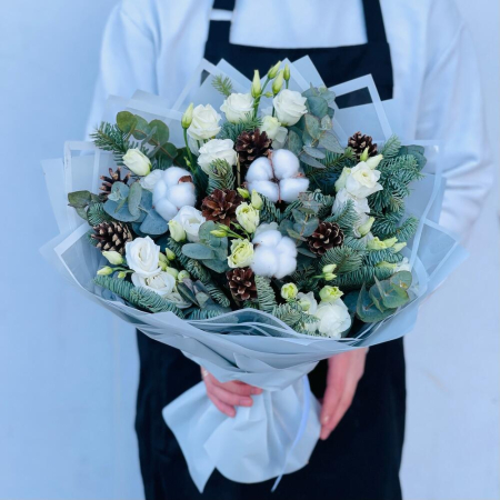 Buchete - Buchet de Iarnă din Lisianthus și Eucalipt