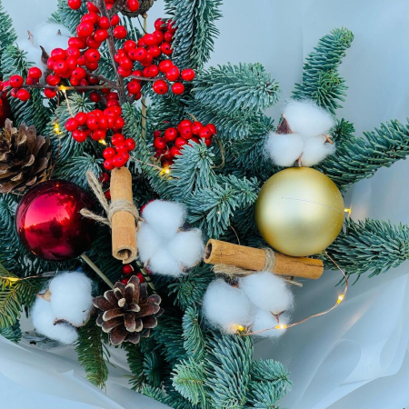 Buchet de Iarnă din Scorțișoară și Nobilis [5]