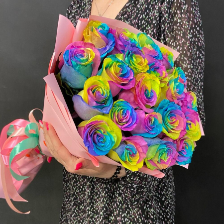 Buchete - Buchet din 19 Trandafiri Rainbow