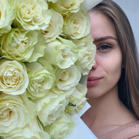 Buchet din 21 Trandafiri Albi [3]