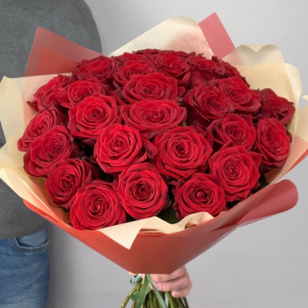 Buchet din 29 Trandafiri Roșii [1]